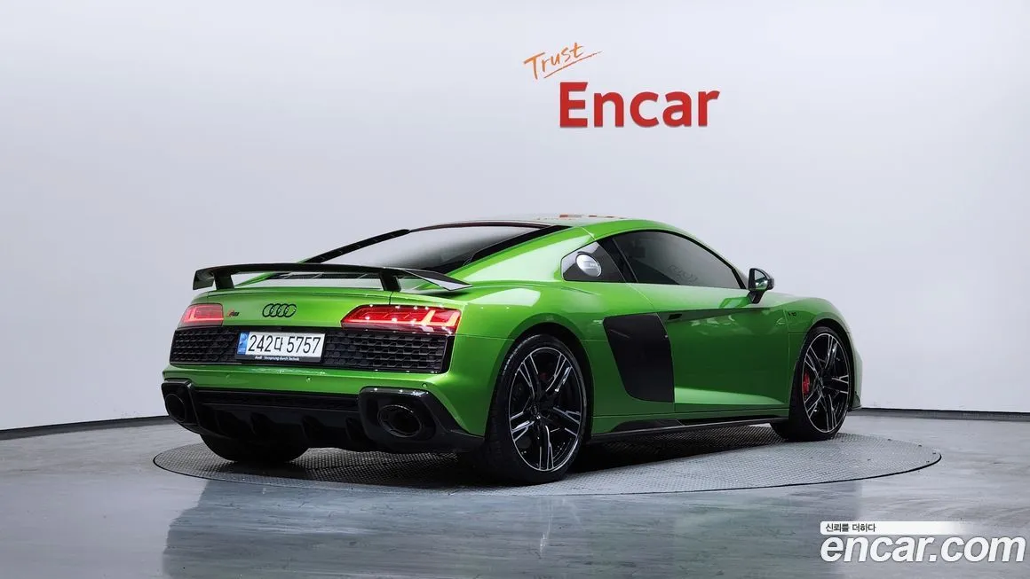 Audi R8 2022 из KR, фото 4