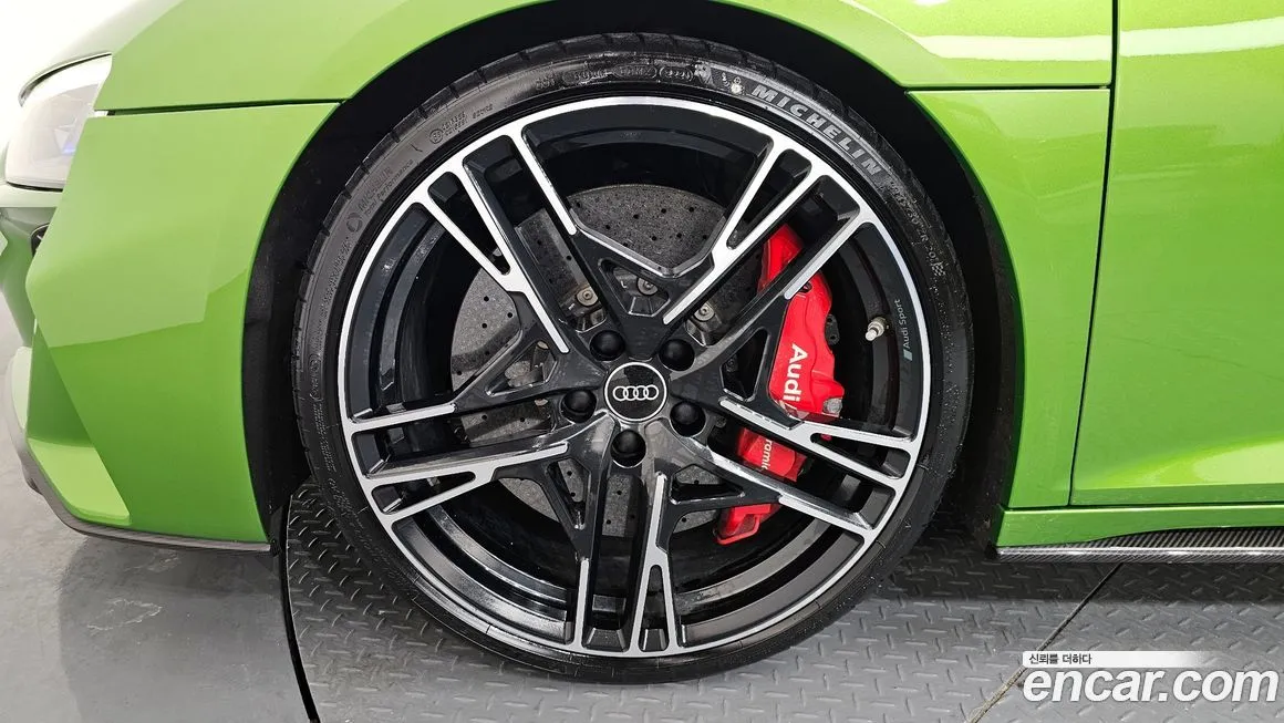 Audi R8 2022 из KR, фото 2