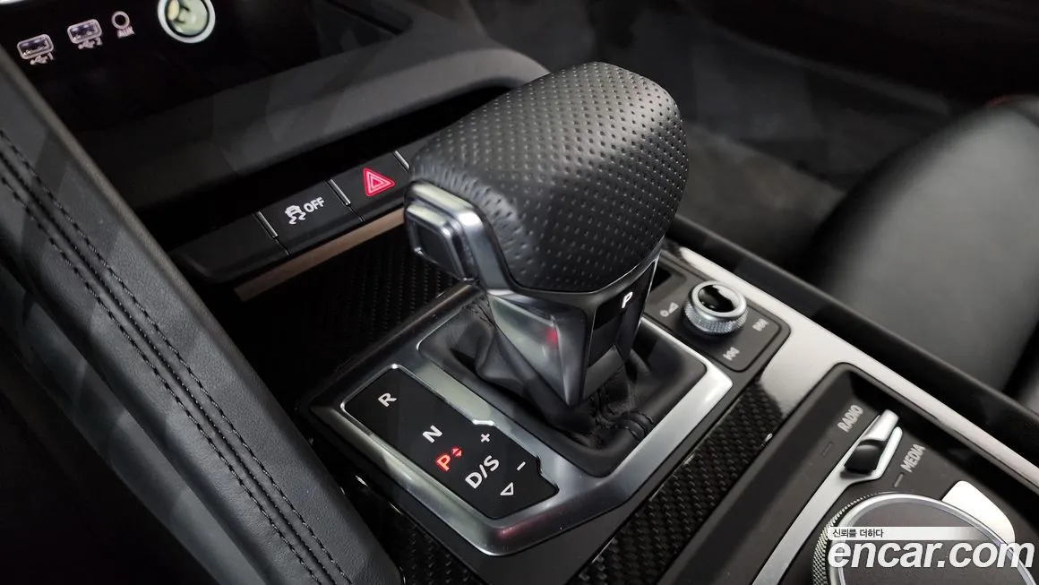 Audi R8 2022 из KR, фото 8