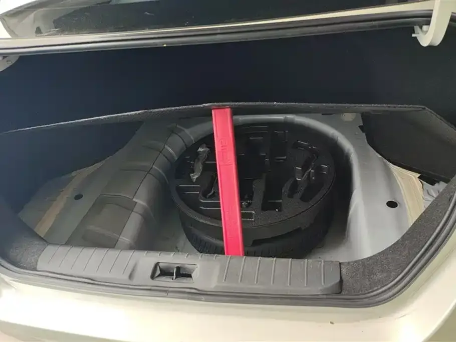 Nissan Sylphy 2022 из CN, фото 2