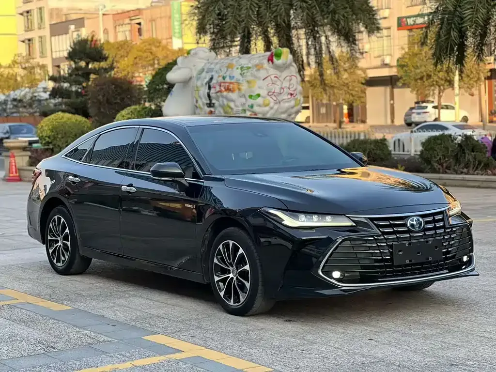 Toyota Avalon — фото 3