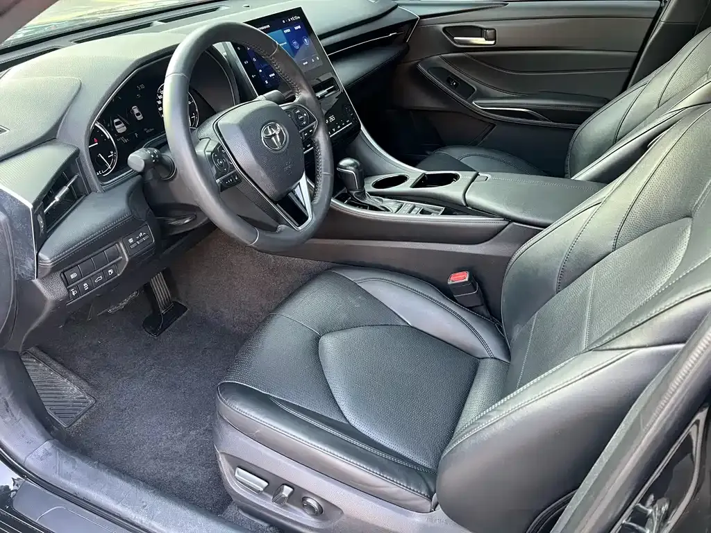 Toyota Avalon — фото 4