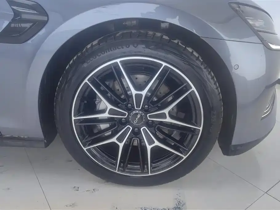 BYD Seal — фото 7