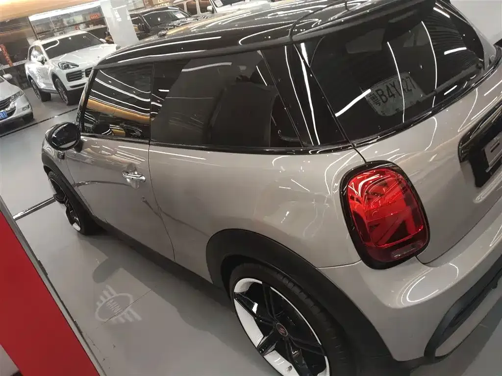 MINI Cooper (3-door) — фото 10