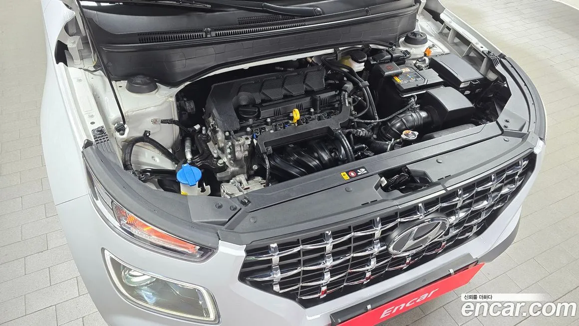 Hyundai Venue — фото 6