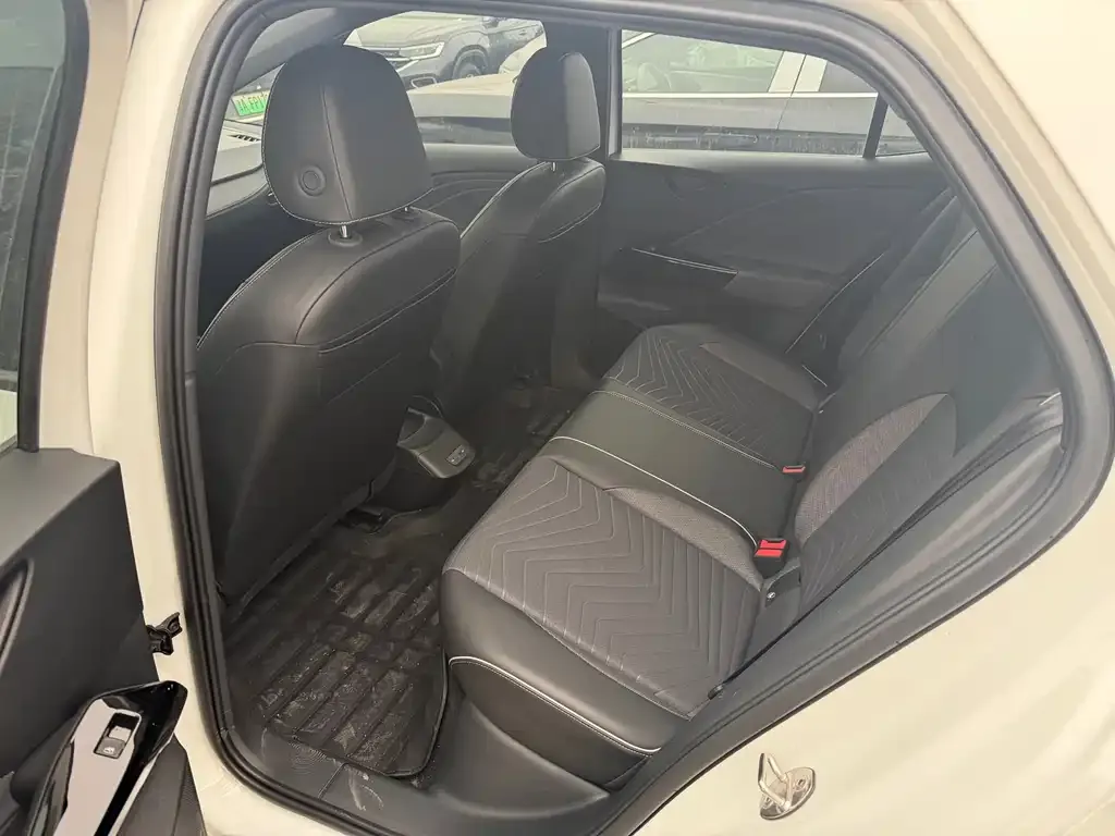Volkswagen ID.3 2024 из CN, фото 2