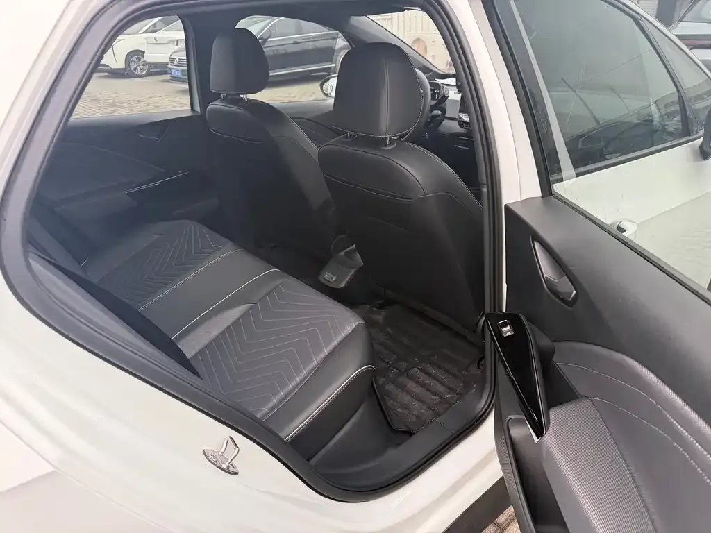 Volkswagen ID.3 2024 из CN, фото 5