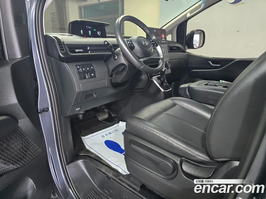 Hyundai Staria — фото 10