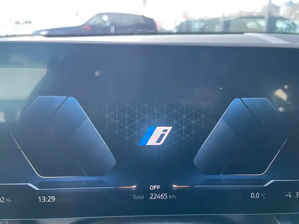 BMW i5 — фото 2