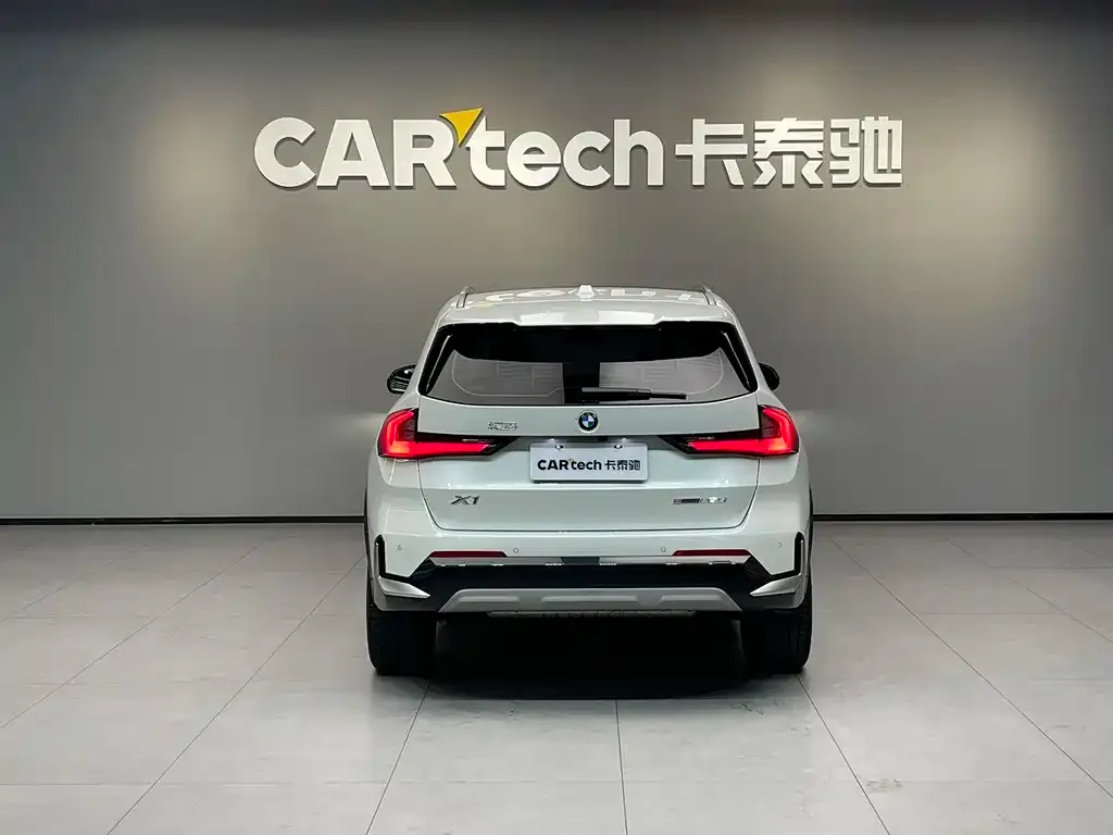BMW X1 2024 из CN, фото 6