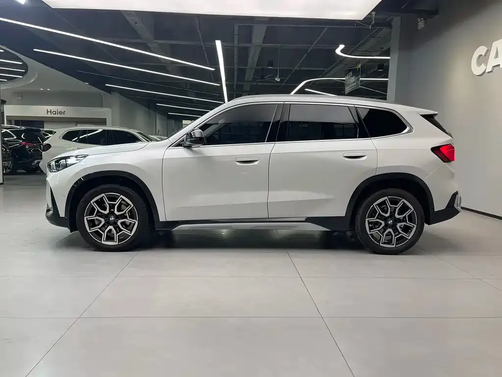 BMW X1 2024 из CN, фото 10