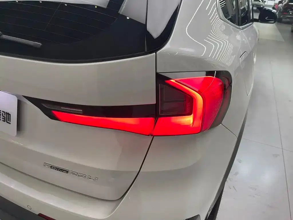BMW X1 2024 из CN, фото 5