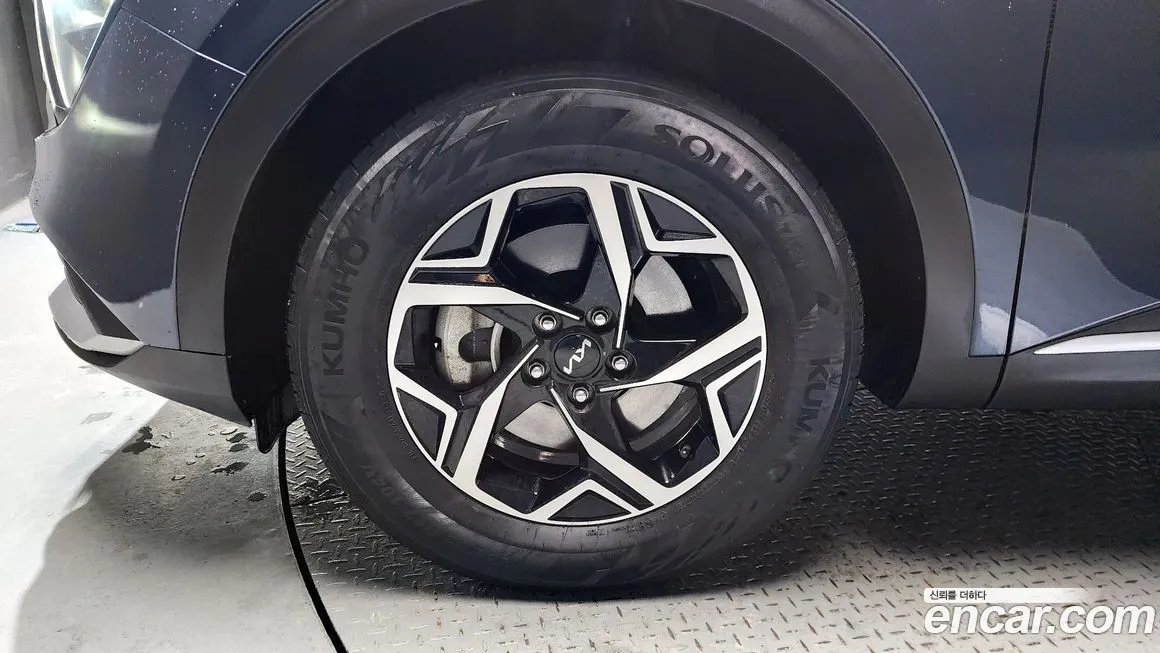Kia Sportage — фото 9