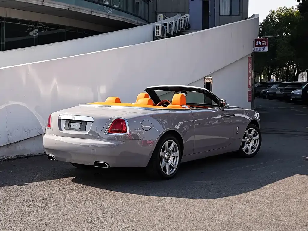 Rolls-Royce Dawn 2022 из CN, фото 7