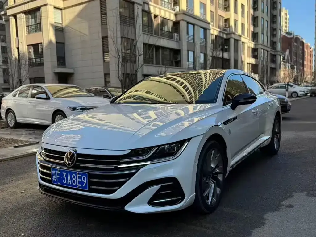 Volkswagen CC 2022 из CN, фото 1