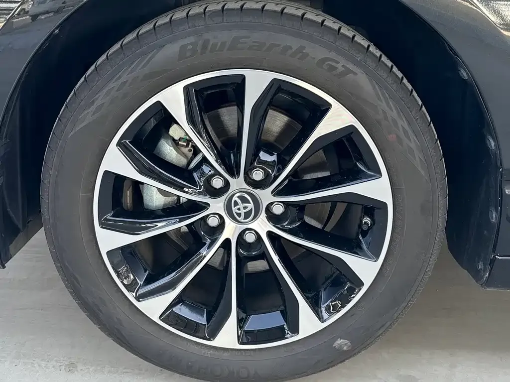 Toyota Avalon 2023 из CN, фото 9