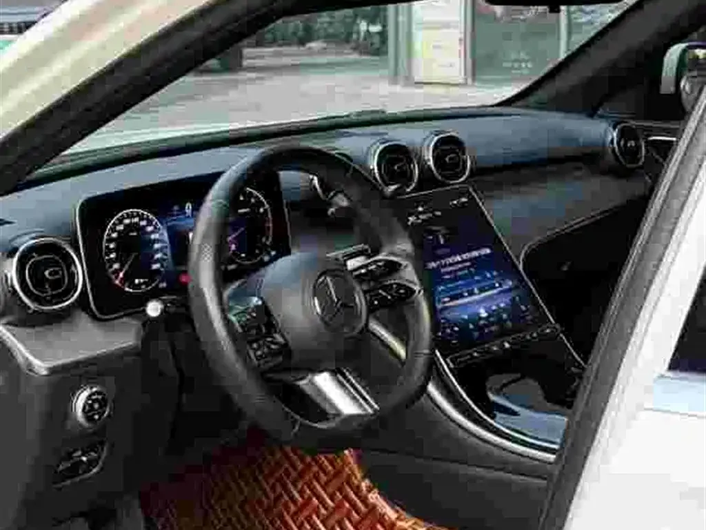 Mercedes-Benz C-Class 2023 из CN, фото 3