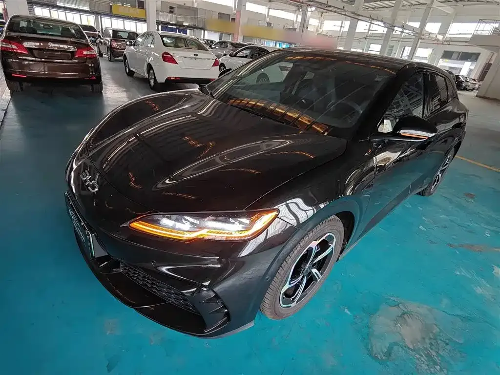BYD Seal 06GT — фото 1