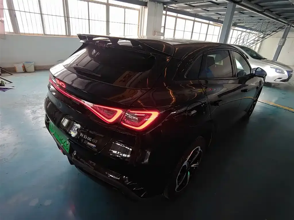 BYD Seal 06GT — фото 4