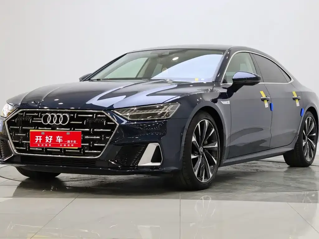 Audi A7L 2021 из CN, фото 1