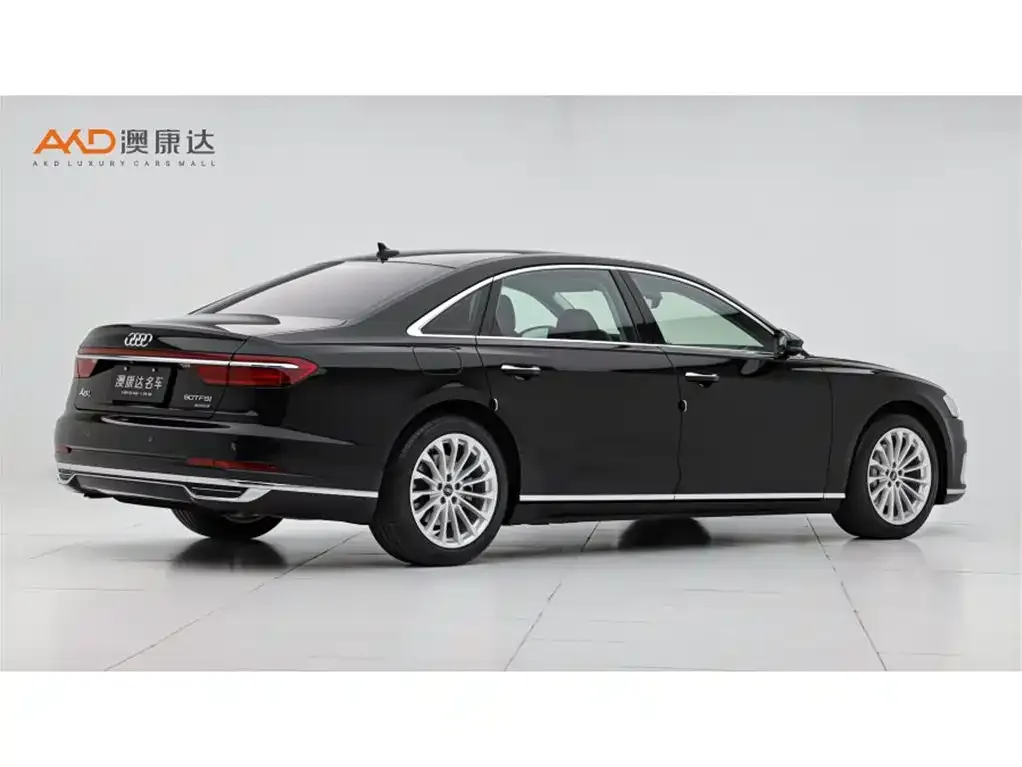 Audi A8 2021 из CN, фото 3