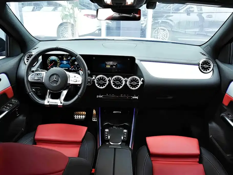 Mercedes-Benz GLA AMG 2023 из CN, фото 3