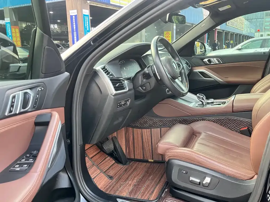 BMW X6 2021 из CN, фото 8