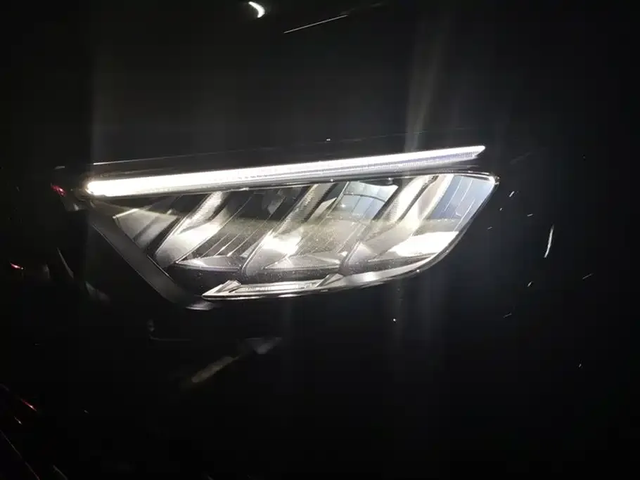 Mercedes-Benz GLC 2024 из CN, фото 3