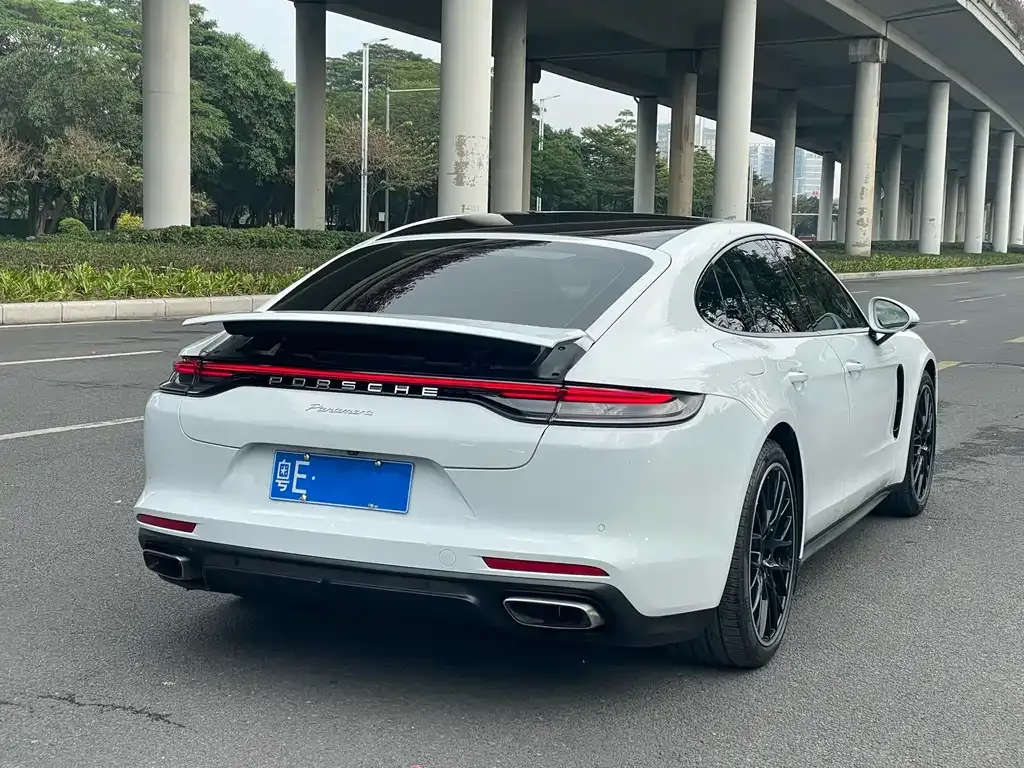 Porsche Panamera 2022 из CN, фото 5