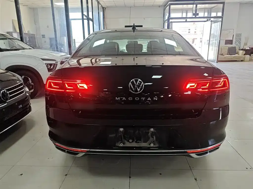 Volkswagen Magotan 2025 из CN, фото 4