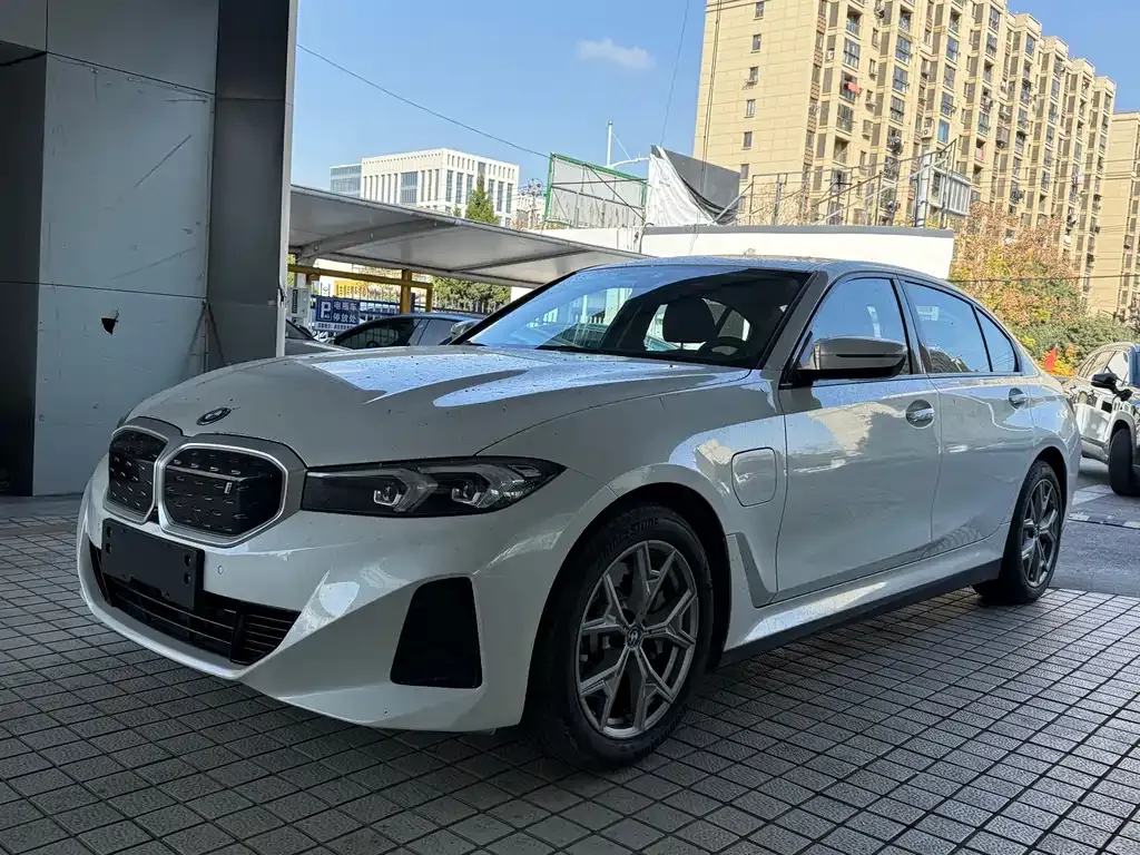 BMW i3 2023 из CN, фото 1