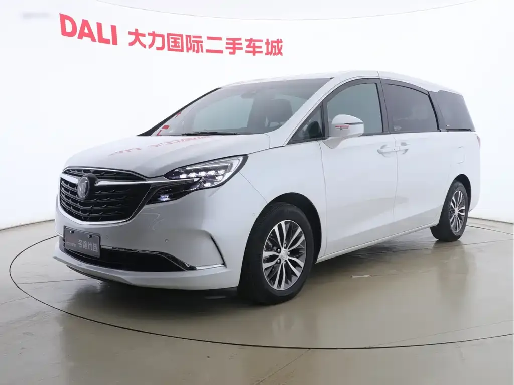 Buick GL8 2021 из CN, фото 1