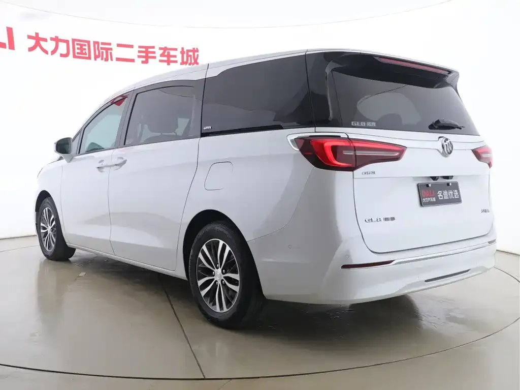 Buick GL8 2021 из CN, фото 7