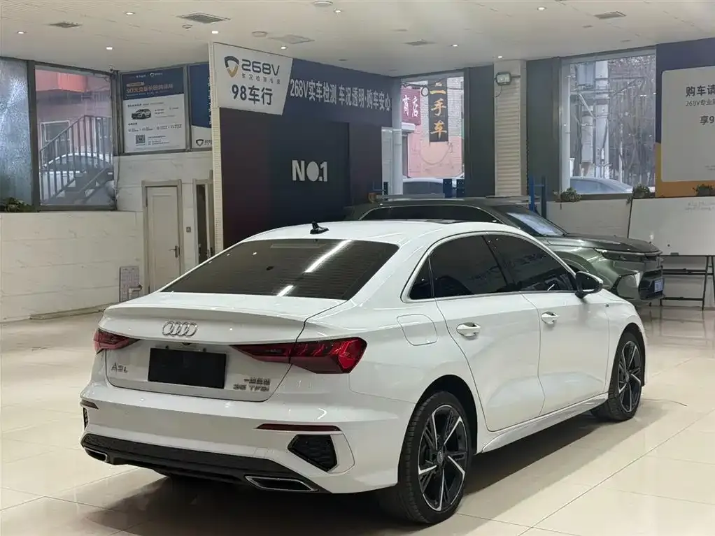 Audi A3 2022 из CN, фото 3