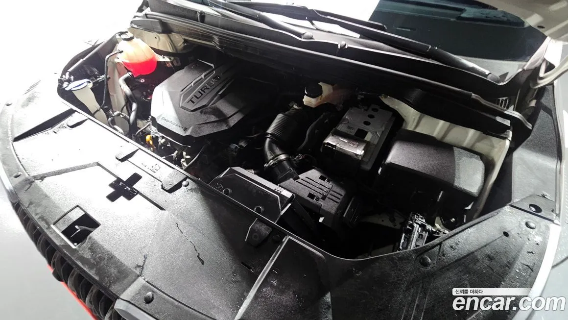Kia Carnival — фото 10