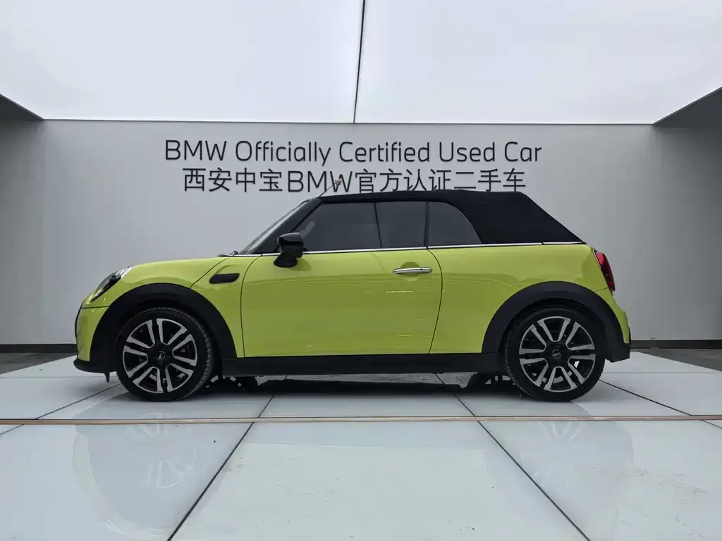 MINI Cooper (3-door) 2023 из CN, фото 3