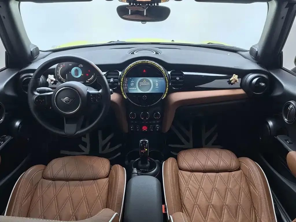MINI Cooper (3-door) 2023 из CN, фото 8