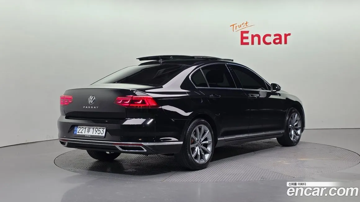 Volkswagen Passat 2022 из KR, фото 4