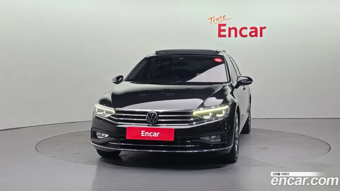 Volkswagen Passat 2022 из KR, фото 2