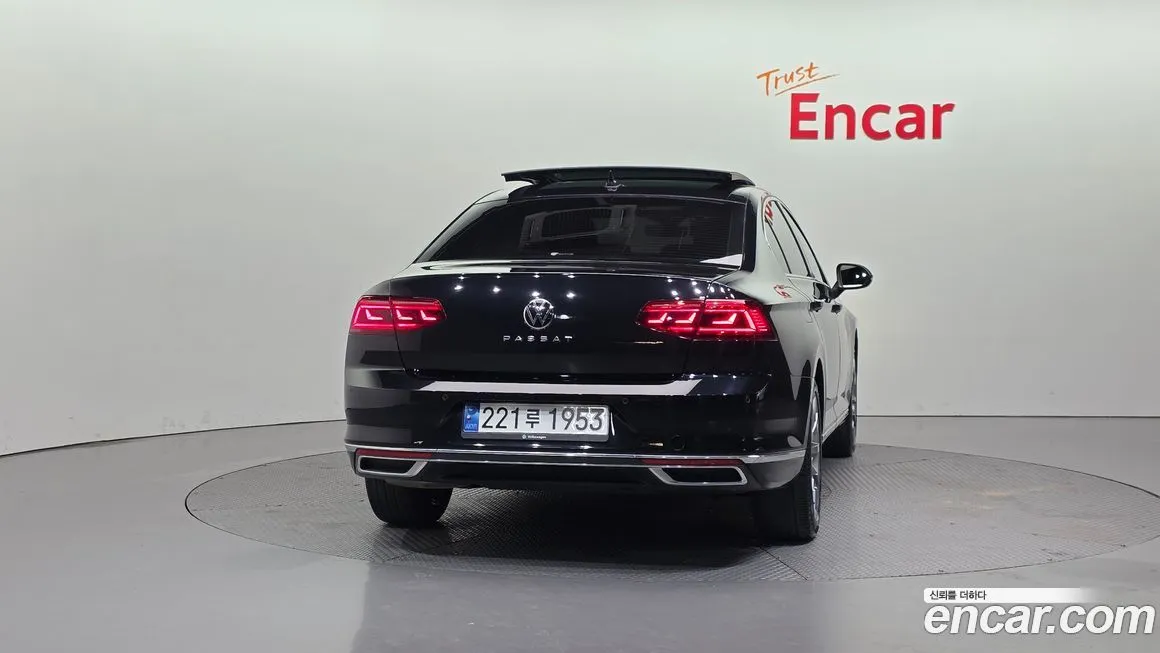 Volkswagen Passat 2022 из KR, фото 7
