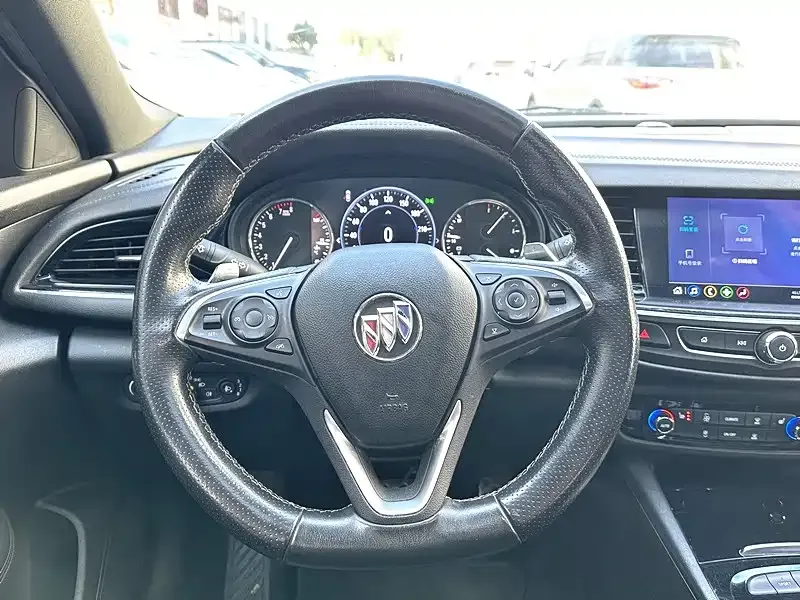 Buick Regal — фото 2