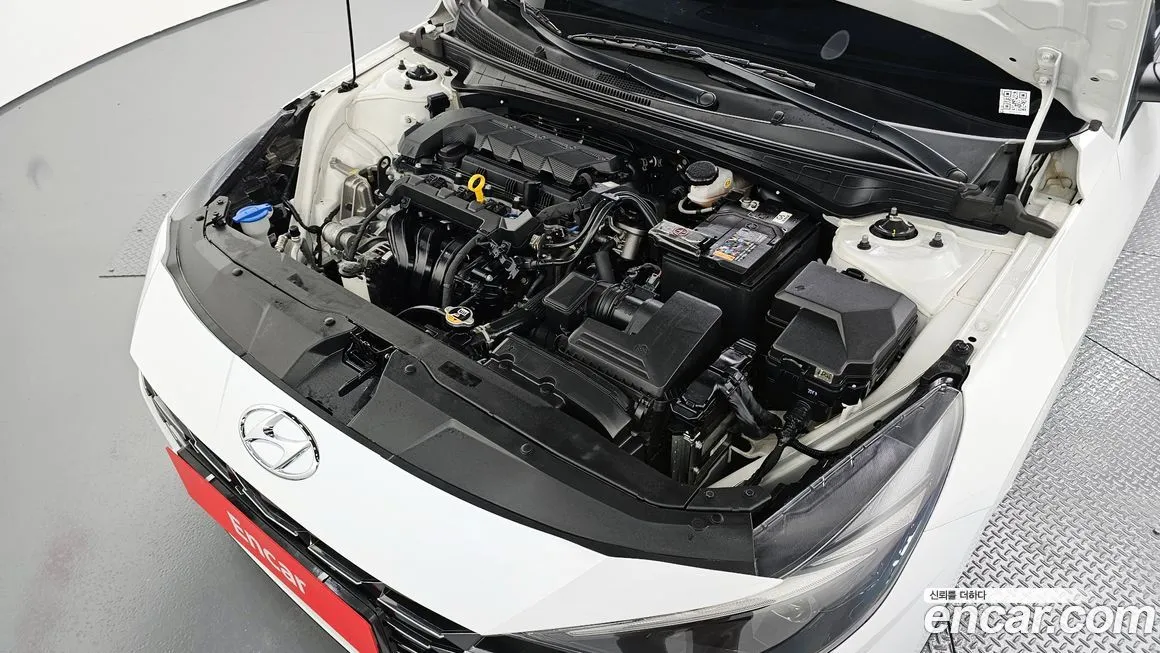 Hyundai AVANTE — фото 2
