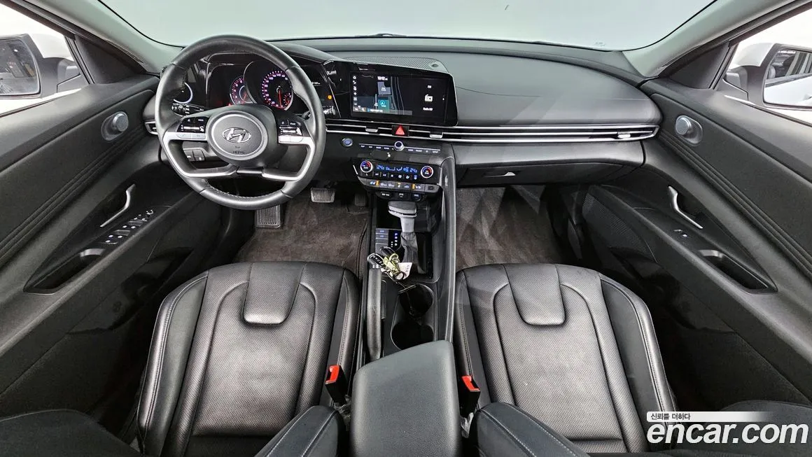 Hyundai AVANTE — фото 6
