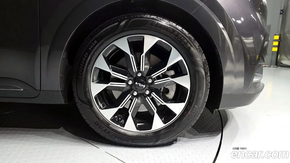 Kia Carnival 2023 из KR, фото 4