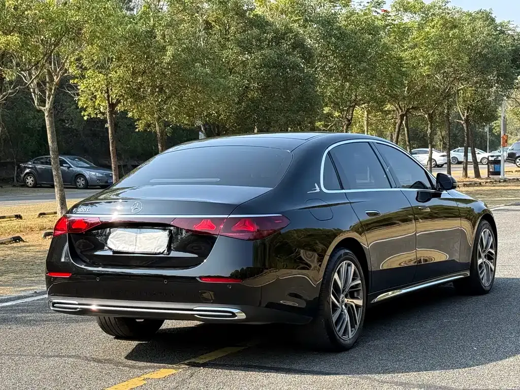 Mercedes-Benz E-Class 2025 из CN, фото 7
