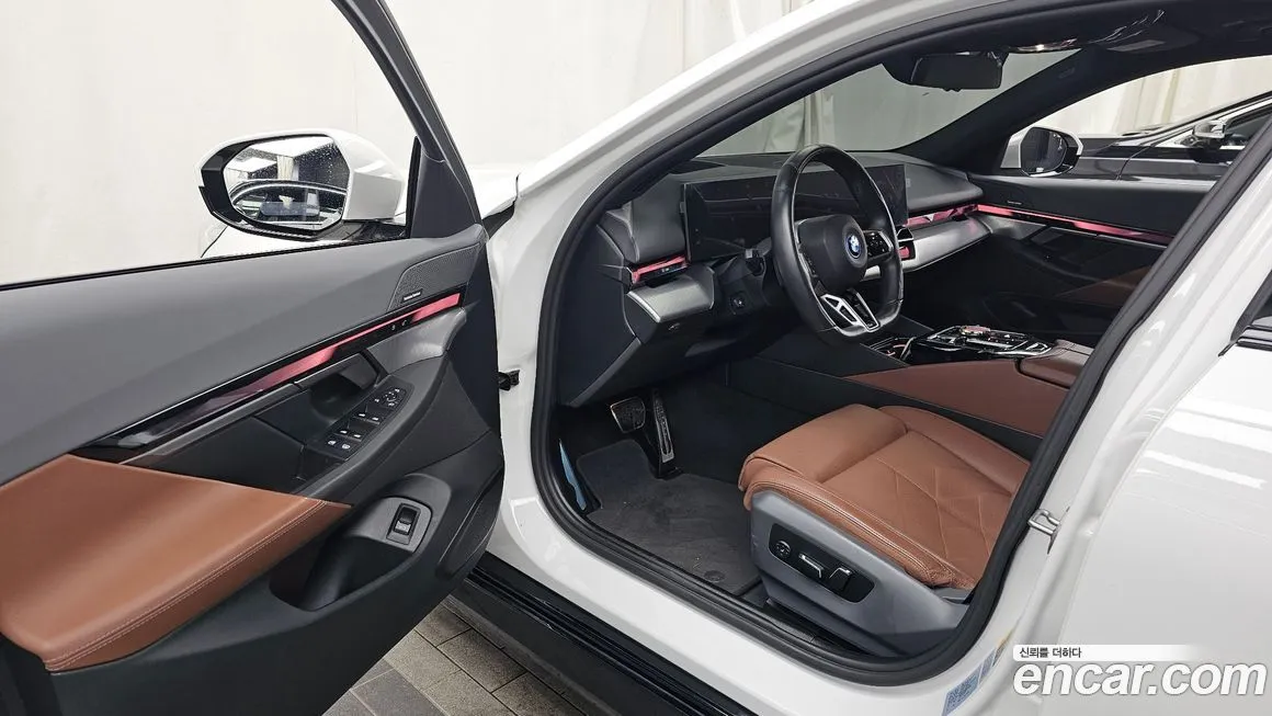 BMW i5 — фото 6