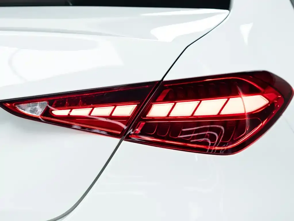 Mercedes-Benz C-Class 2025 из CN, фото 2