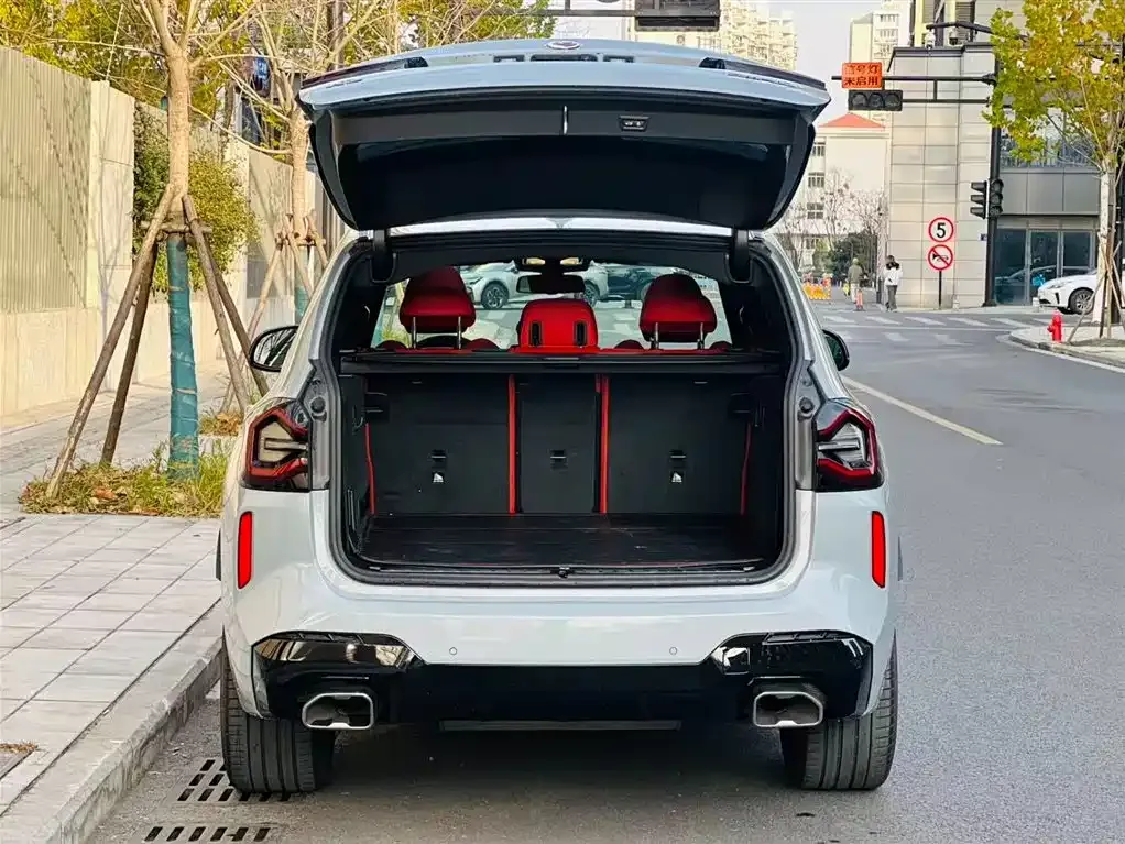 BMW X3 M40i 2023 из CN, фото 8