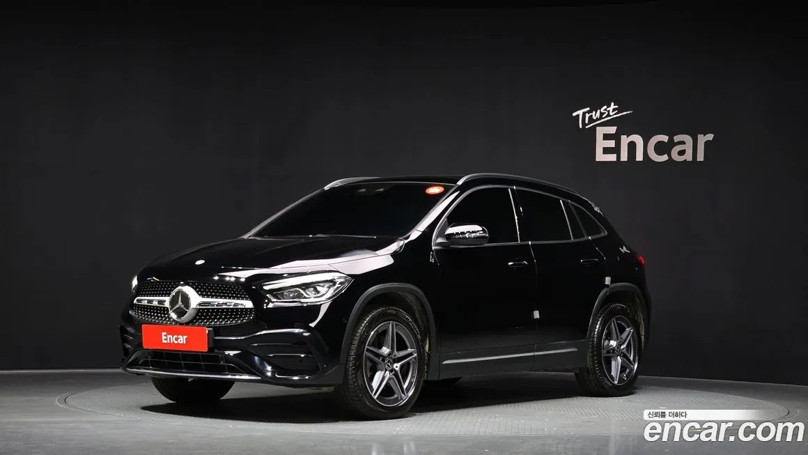 Mercedes-Benz GLA-Class — фото 1