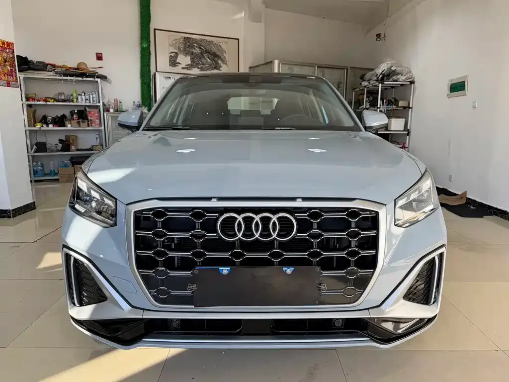 Audi Q2L 2022 из CN, фото 2